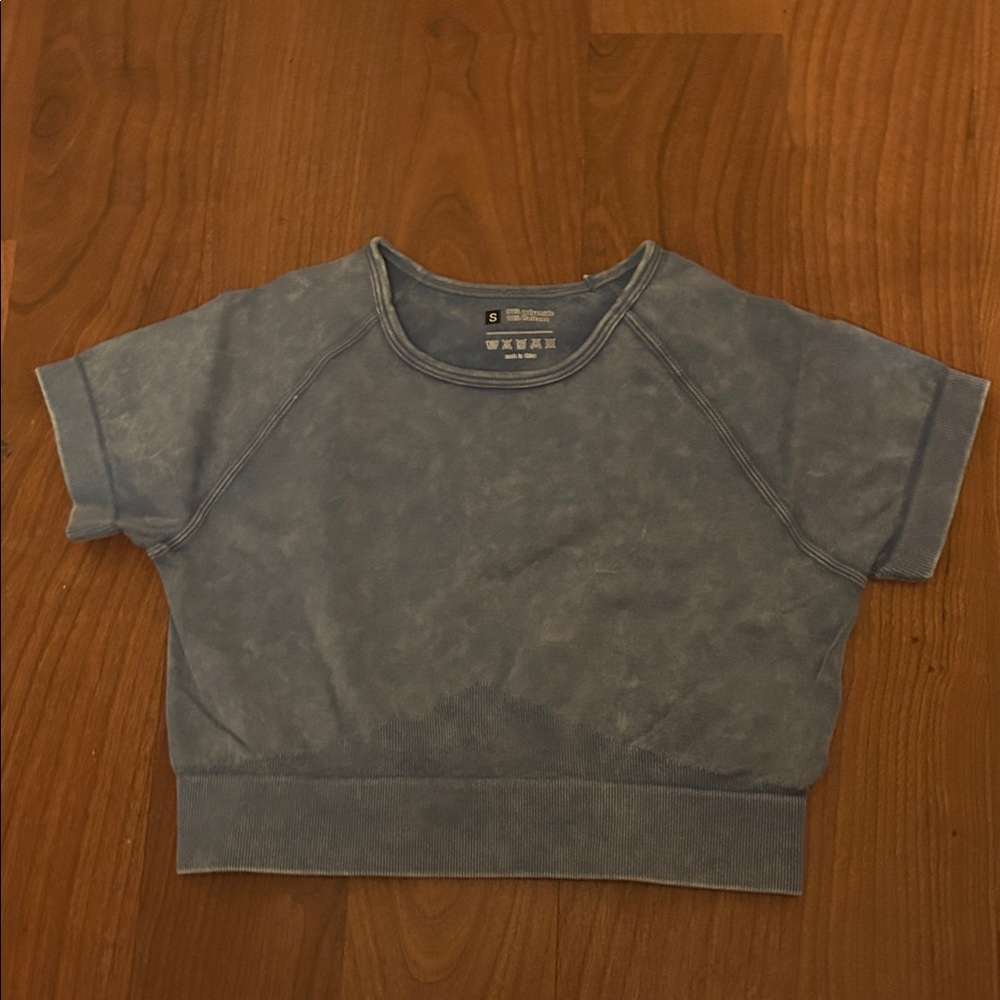 SHEIN Faded Blue Short Sleeve Top